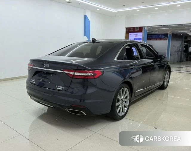 Ford Taurus 2022 Темно-серый из Китая, фото 6