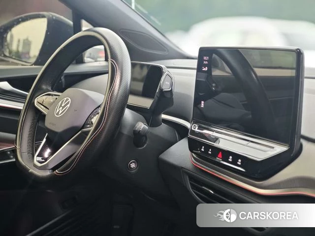 Volkswagen ID.4 CROZZ 2021 Серебристо-серый из Китая, фото 6