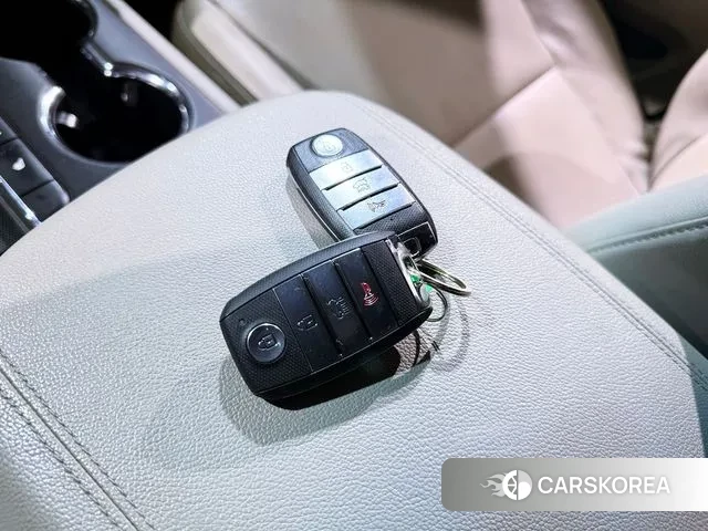 Kia The New Carnival 2018 Черный из Кореи, фото 6