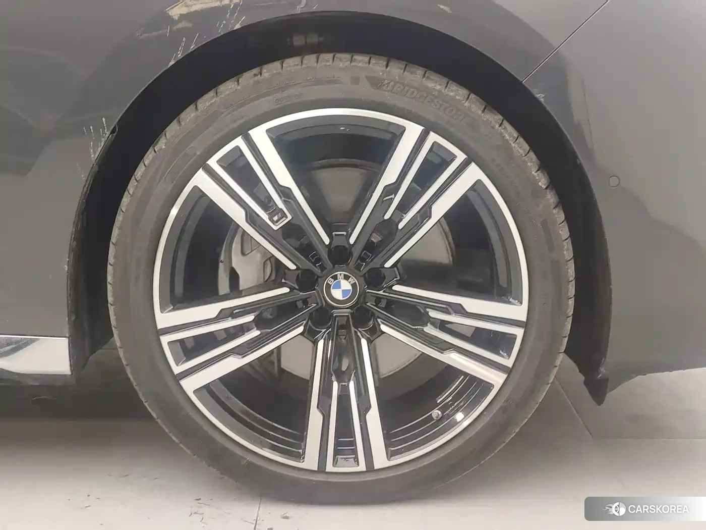 BMW 7 series 2024 Silver/gray из Китая, фото 6