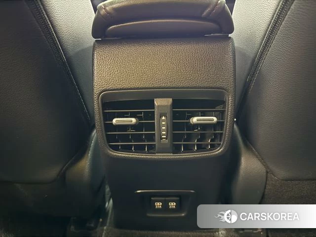 Toyota Corolla 2022 Белый из Китая, фото 6
