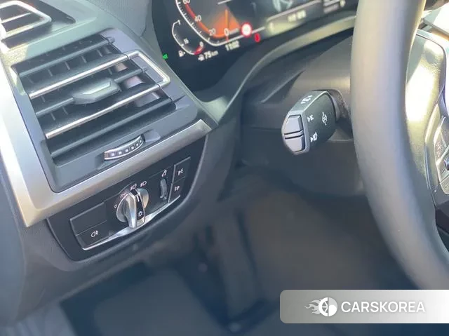 BMW X4 (G02) 2022 Белый из Кореи, фото 6