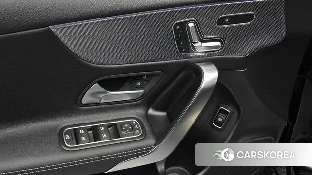 Mercedes-Benz A-Class W177 2025 Черный из Кореи, фото 6