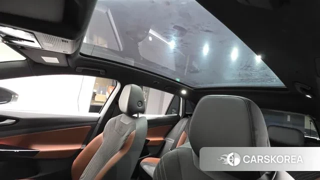 Volkswagen ID.4 2023 Белый из Кореи, фото 6