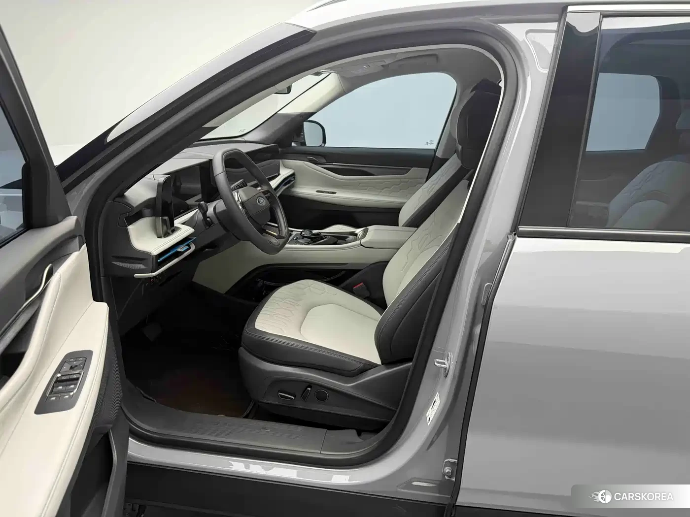Ford Sharp World 2023 Silver/gray из Китая, фото 6