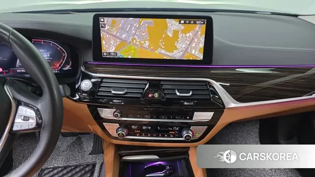 BMW 5 Series (G30) 2021 Черный из Кореи, фото 6