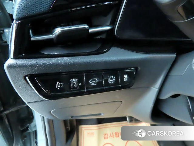 Kia Di Ol Nu Niro 2022 Темно-зеленый из Кореи, фото 6