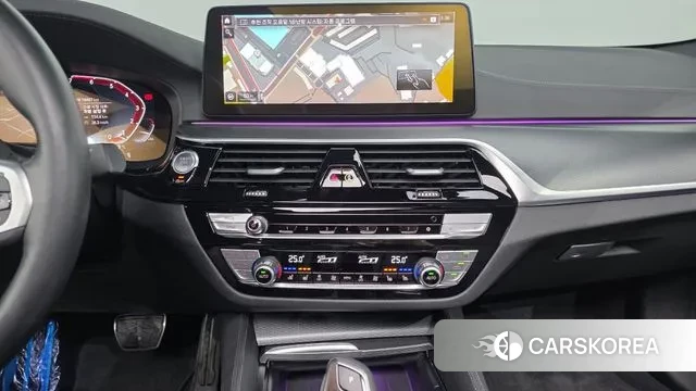 BMW 5 Series (G30) 2023 Белый из Кореи, фото 6