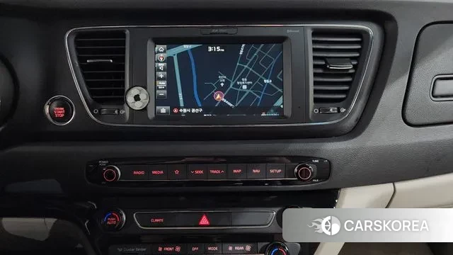 Kia The New Carnival 2019 Белый из Кореи, фото 6