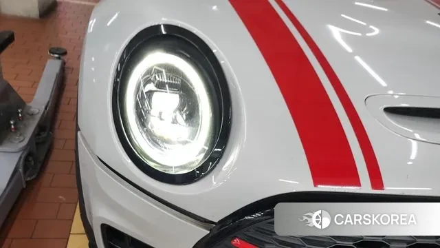 Mini Cooper S Clubman 2023 Белый из Кореи, фото 6