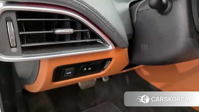 Jaguar XE 2019 Белый из Кореи, фото 6