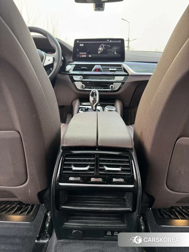 BMW 5 series 2021 Белый из Китая, фото 6