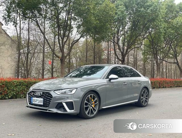 Audi S4 2021 Серебристо-серый из Китая, фото 6