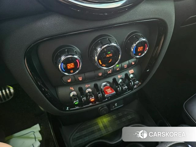 Mini Cooper S Clubman 2023 Зеленый из Кореи, фото 6