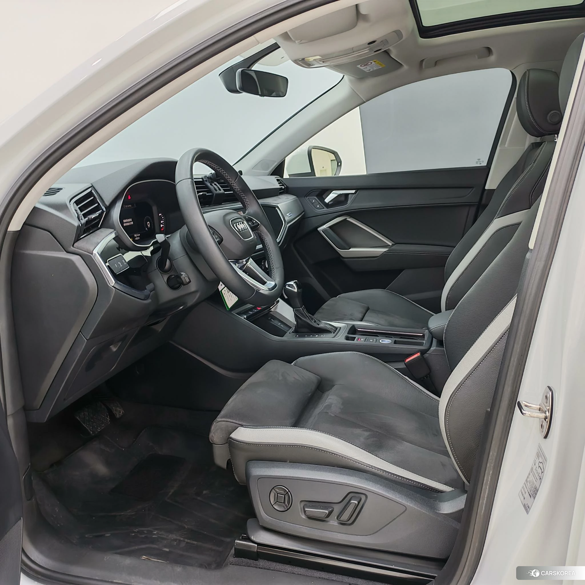 Audi Q3 2021 Белый из Китая, фото 6