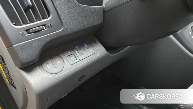 Hyundai The New Grand Starex 2018 Желтый из Кореи, фото 6