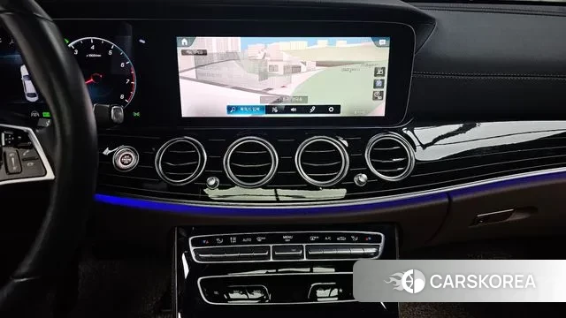 Mercedes-Benz E-Class W213 2021 Серый из Кореи, фото 6