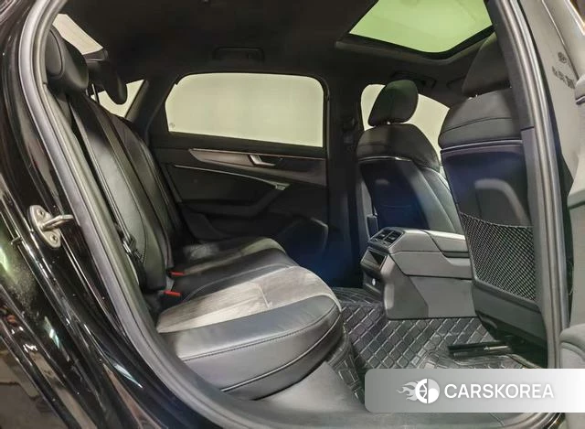 Audi A6L 2021 Черный из Китая, фото 6