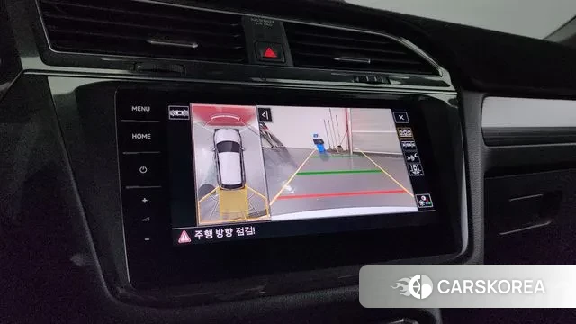 Volkswagen Tiguan Allspace 2022 Белый из Кореи, фото 6