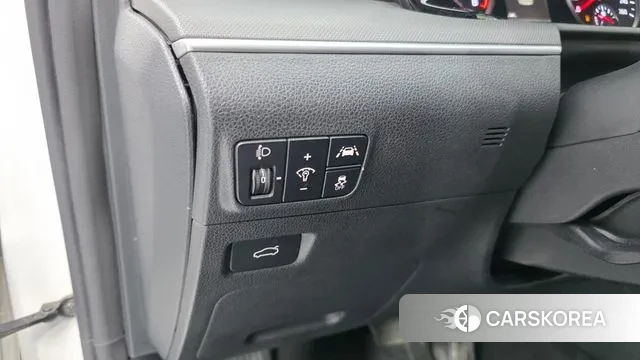 Kia K5 3rd generation 2022 Белый из Кореи, фото 6