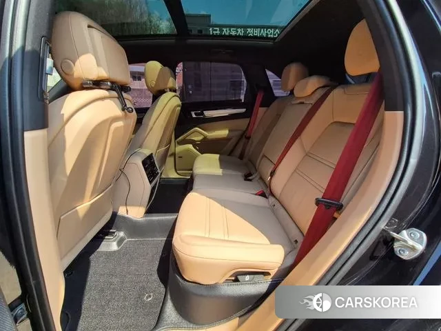 Porsche Cayenne (PO536) 2022 Черный из Кореи, фото 6