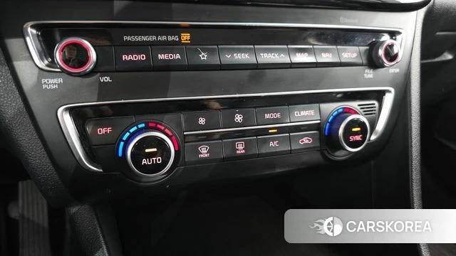 Kia The New K5 2nd generation 2018 Белый из Кореи, фото 6