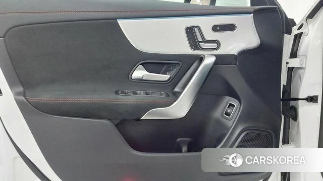 Mercedes-Benz CLA-Class C118 2026 Белый из Кореи, фото 6