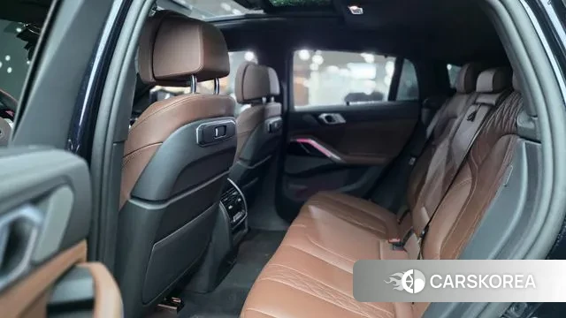 BMW X6 (G06) 2025 Черный из Кореи, фото 6