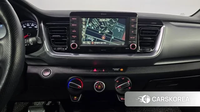 Kia Stonic 2019 Белый из Кореи, фото 6