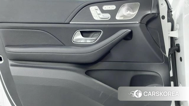 Mercedes-Benz GLE-Class W167 2025 Белый из Кореи, фото 6