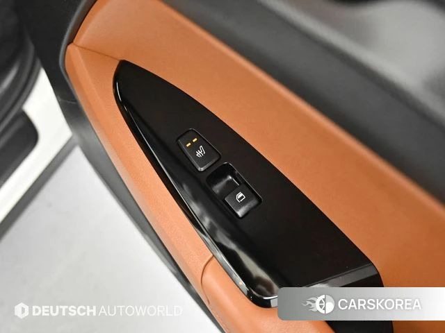 Kia Sportage 5th Generation Hybrid 2021 Белый из Кореи, фото 6
