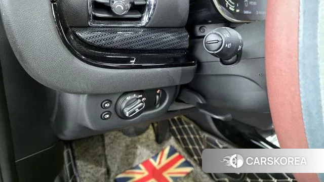 Mini Cooper Clubman 2021 Песочный из Кореи, фото 6