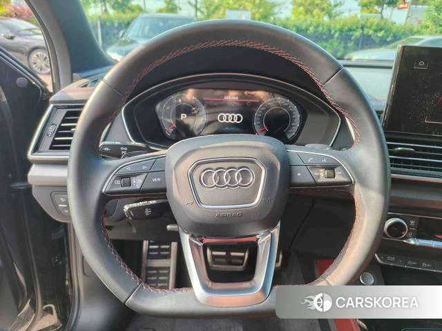 Audi Q5L 2025 Черный из Китая, фото 6