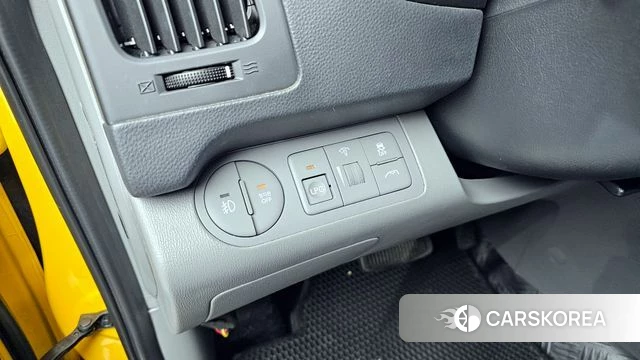 Hyundai The New Grand Starex 2021 Желтый из Кореи, фото 6