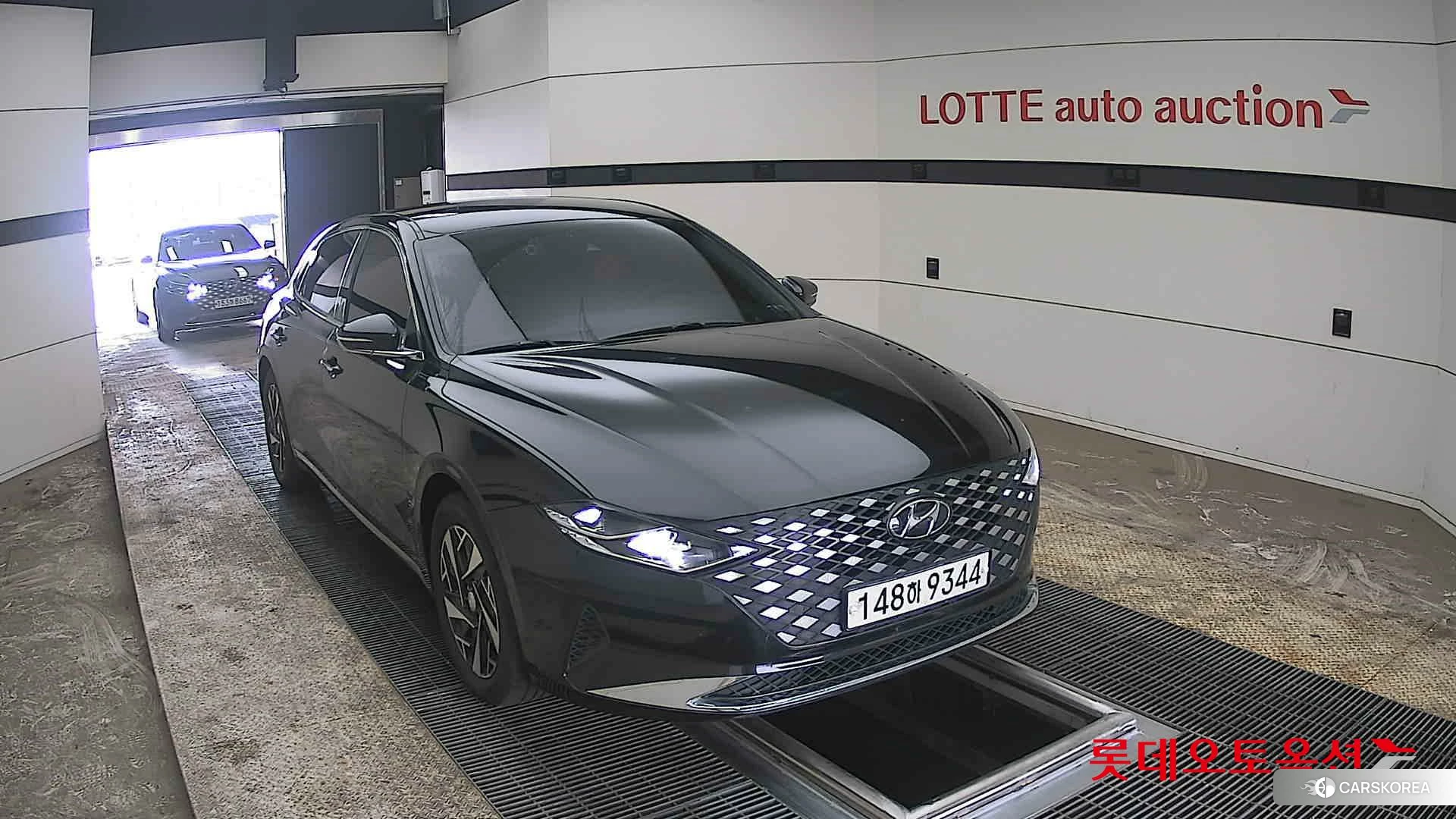 Hyundai Grandeur Hybrid 2022 Midnight Black Pearl из Кореи, фото 6