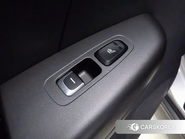 Kia Sportage The Bold 2021 Серый из Кореи, фото 6