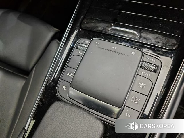Mercedes-Benz GLA 2023 Белый из Китая, фото 6