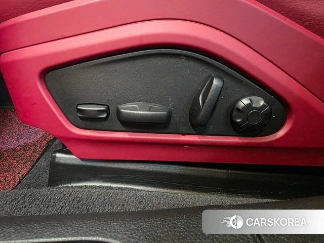 Porsche Panamera (971) 2023 Серебристо-серый из Кореи, фото 6