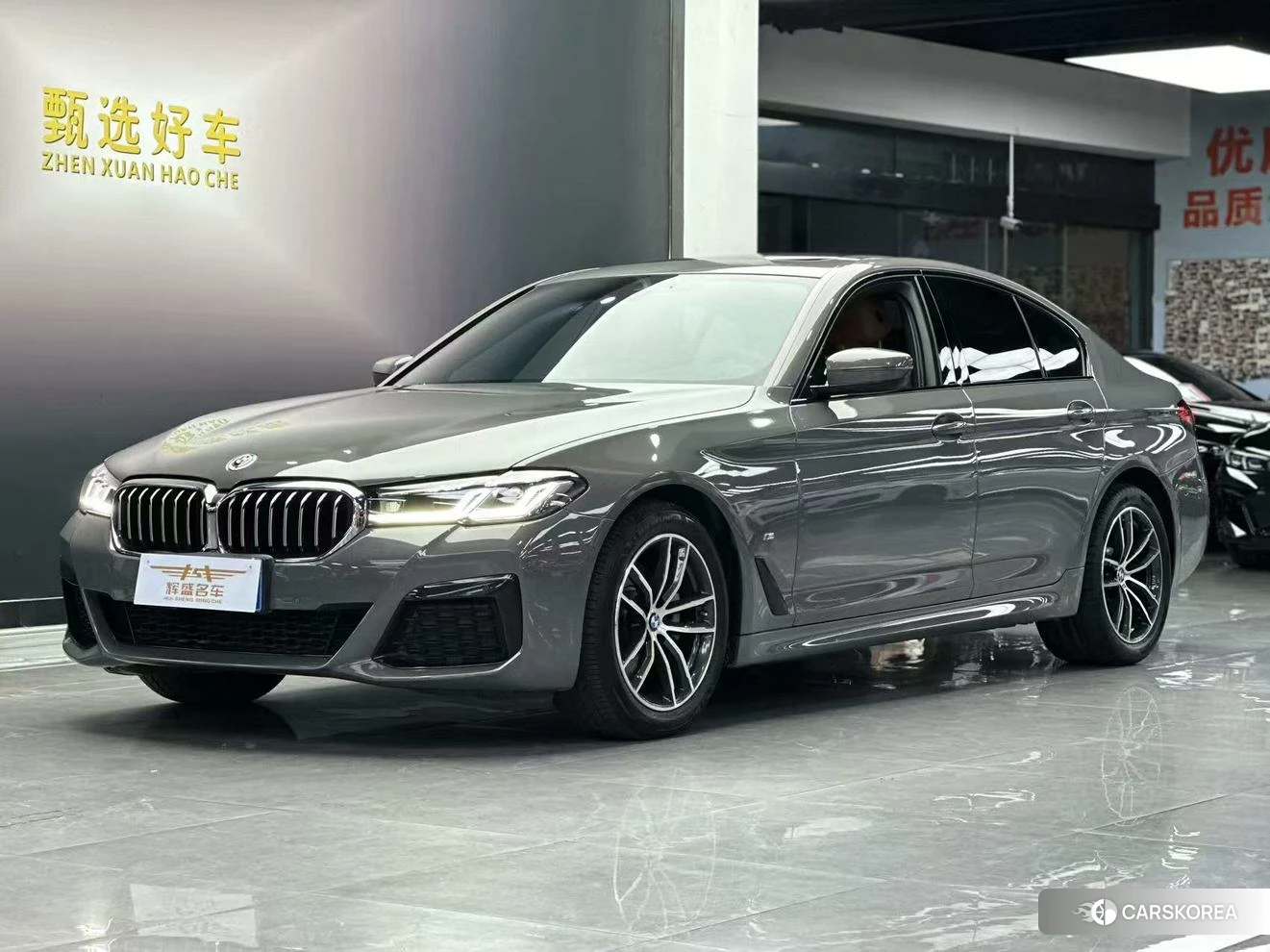 BMW 5 series (imported) 2021 Темно-серый из Китая, фото 6