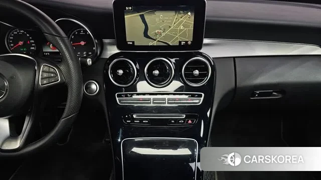 Mercedes-Benz C-Class W205 2018 Черный из Кореи, фото 6