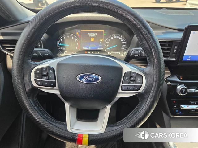 Ford Explorer 6th Generation 2021 Белый из Кореи, фото 6