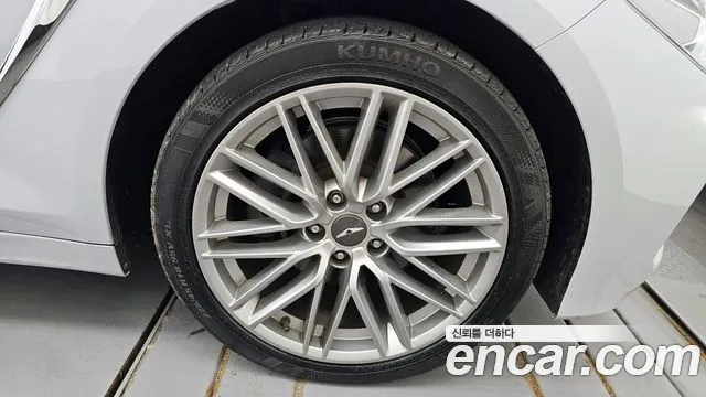 Genesis G70 2018 Серебристо-серый из Кореи, фото 6