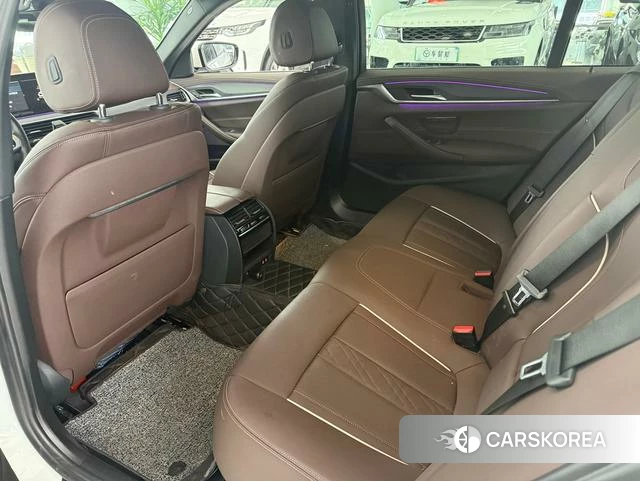 BMW 5 series PHEV 2022 Белый из Китая, фото 6