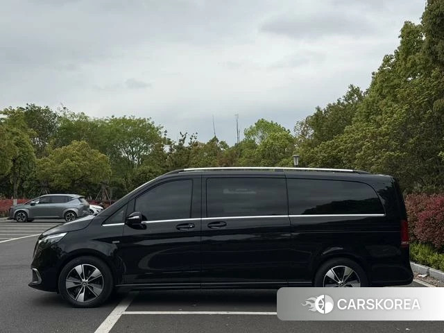 Mercedes-Benz V-class 2023 Черный из Китая, фото 6