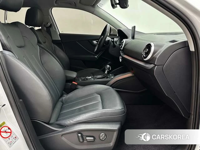 Audi Q2L 2022 Белый из Китая, фото 6