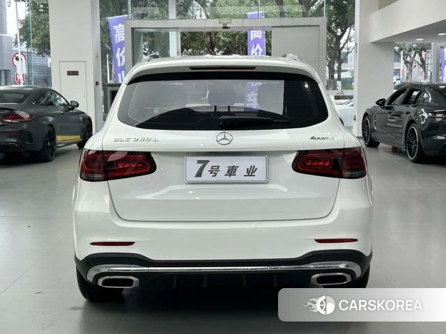 Mercedes-Benz GLC 2021 Белый из Китая, фото 6