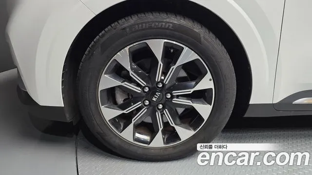 Kia Carnival 4th generation 2021 Белый из Кореи, фото 6