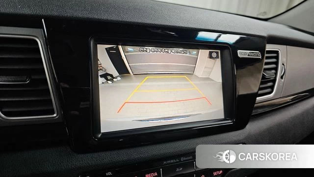 Kia Niro EV 2021 Серебряный из Кореи, фото 6