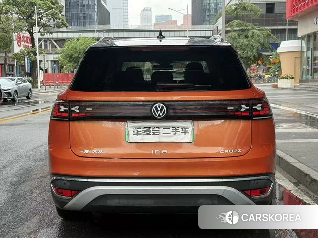 Volkswagen ID.6 CROZZ 2022 Оранжевый из Китая, фото 6