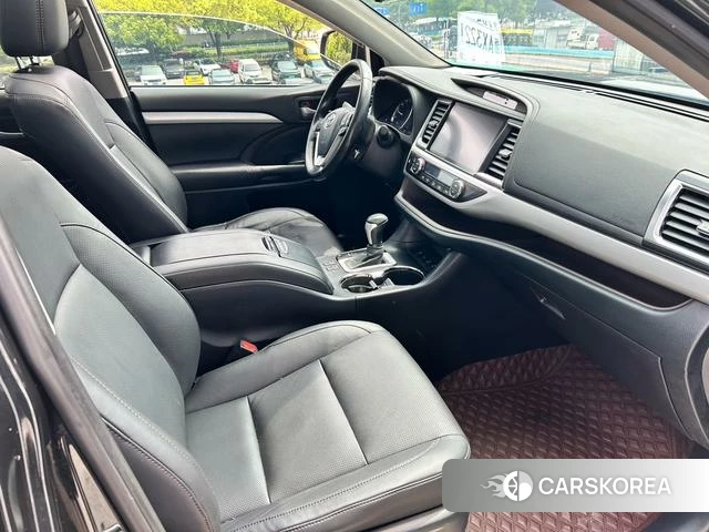 Toyota Highlander 2021 Черный из Китая, фото 6